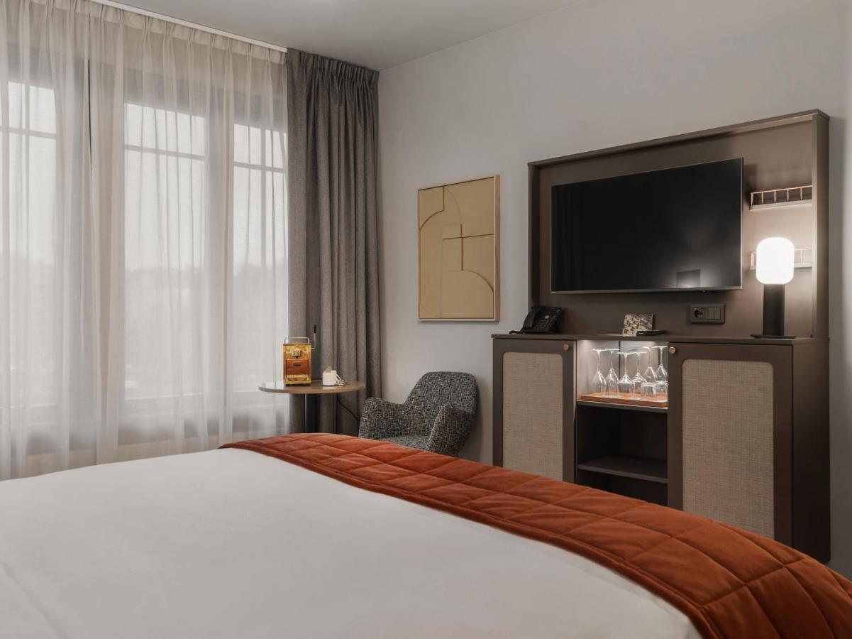 Ad Astra By Elite - Hotel, Spa & Resort Södertälje Екстериор снимка